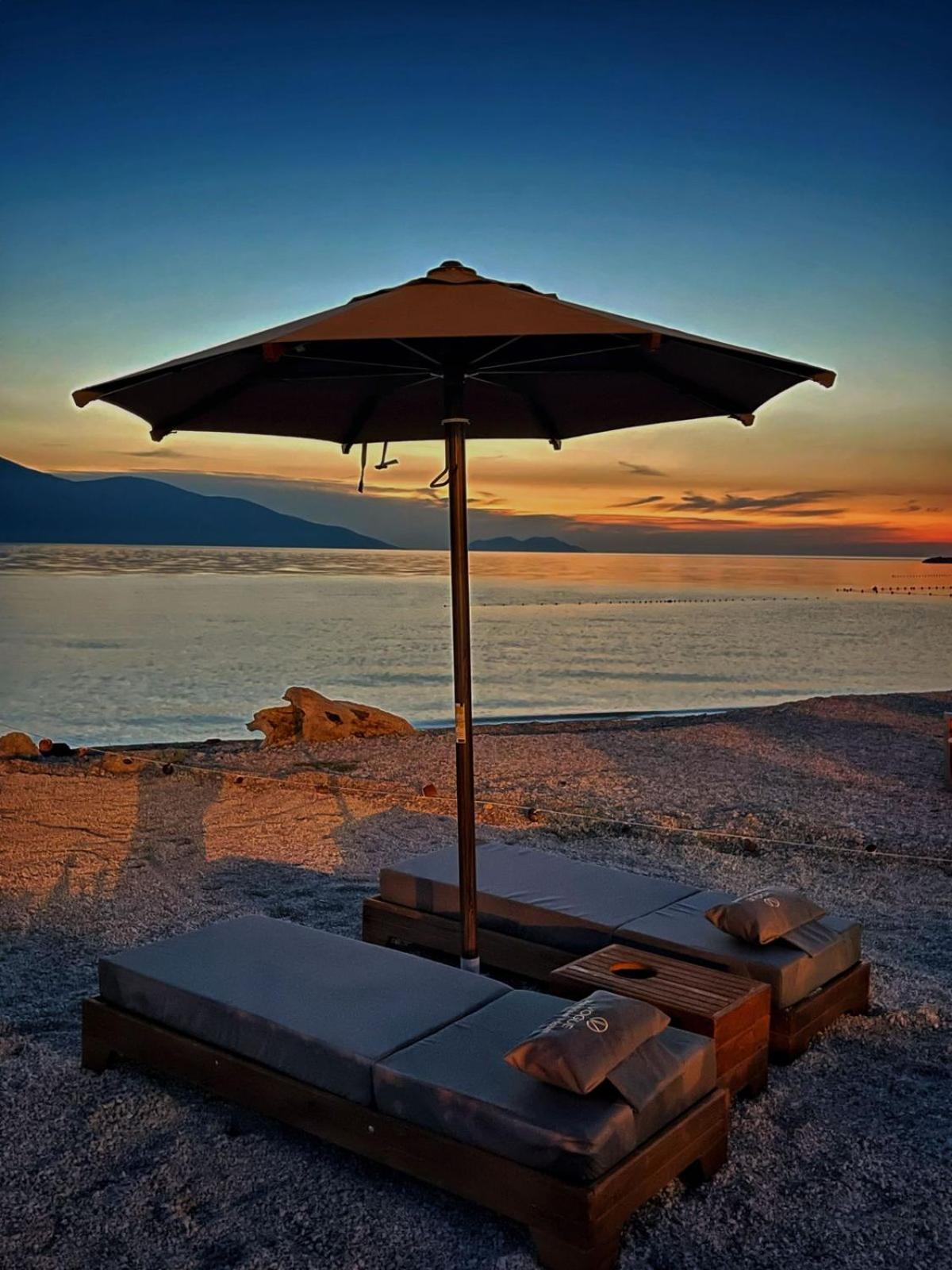 Vogue Boutique Hotel Vlore Bagian luar foto